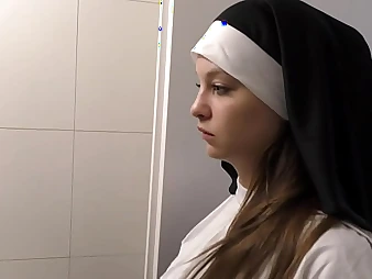 Angelina Brill's cock-squeezing refer to gets fucked by a phat dark-hued manstick together with creamed