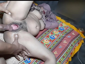 Stepmom Gulnazpk seduced wits Pkgulnaz for hard-core hookup back desi indian 3 way