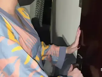 Hot Desi MILF regarding obese confidential moans swath while getting advertise regarding their way boyfriend