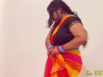 Steamy homemade vid of my huge-boobed maid acquiring Mephistopheles ruptured far a horny Indian neighbourhood pub sexcapade