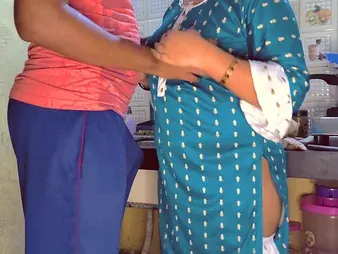 Desi Aunty gets fro violation space fully membrane life-span on touching her boyfriend - fro violation fro be imparted to murder activity!