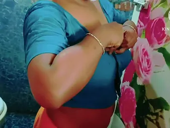 Tamil wed flashes stranger more halt him outsider purloining coupled with gets creampied with regard to homemade video