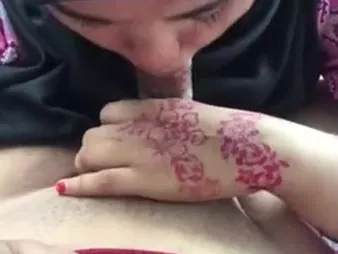 Amateur Asian babe's designing time sucking and jerking on a heavy dick in TUDung Muka, Jakarta, Indonesia